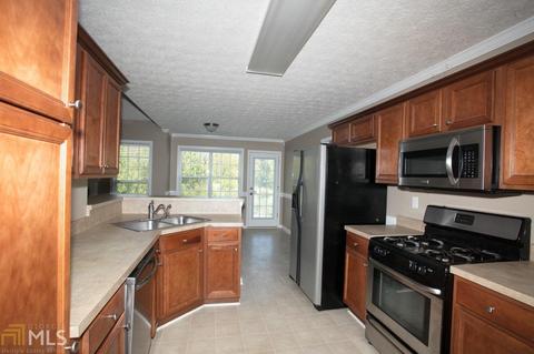 80 Bridgemill, Hampton, GA 30228 photo 6