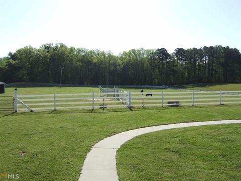 187 Mann Rd, Tyrone, GA 30290 photo 4