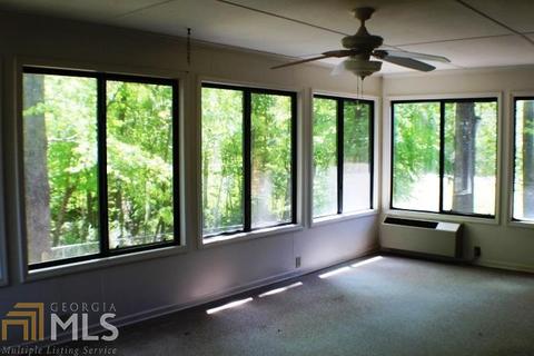 301 Regency Cir, Dublin, GA 31021 photo 16