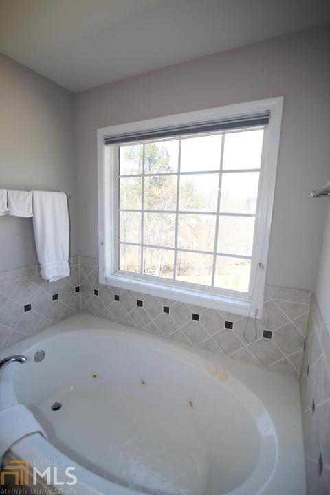 35 Cliff View Ct, Covington, GA 30016 photo 15
