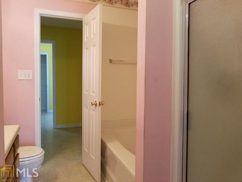 151 Pineview Dr, Forsyth, GA 31029 photo 5