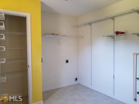 151 Pineview Dr, Forsyth, GA 31029 photo 10