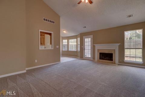 3438 Moore Dr, Rex, GA 30273 photo 4