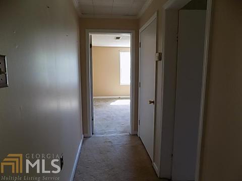 114 Pine Cir, Lagrange, GA 30240 photo 13
