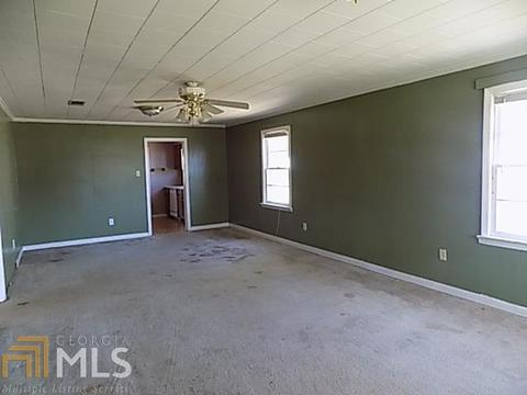 114 Pine Cir, Lagrange, GA 30240 photo 9