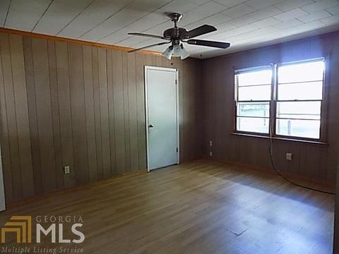 114 Pine Cir, Lagrange, GA 30240 photo 10