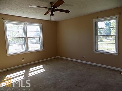 114 Pine Cir, Lagrange, GA 30240 photo 14