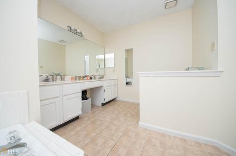 301 Eagle Ct, Stockbridge, GA 30281 photo 9