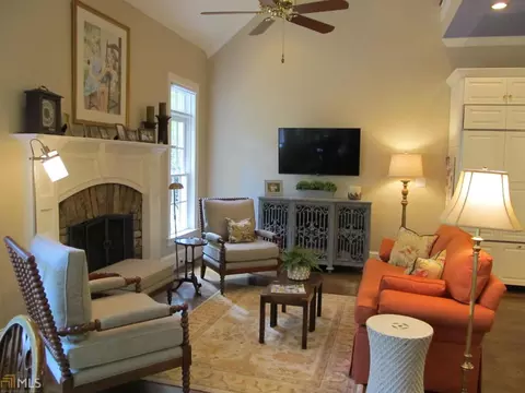 210 Lakeshore Dr, Lagrange, GA 30240 photo 11