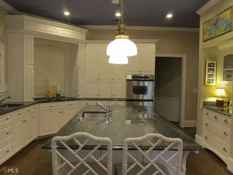 210 Lakeshore Dr, Lagrange, GA 30240 photo 7