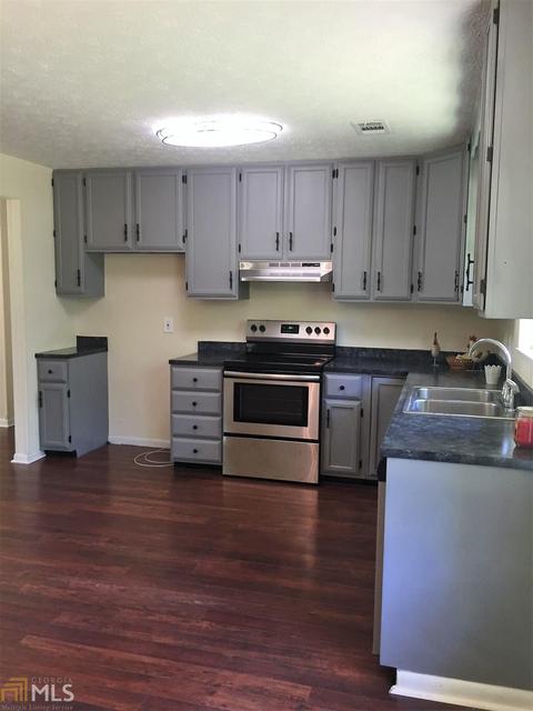 1 Reed Dr, Lagrange, GA 30240 photo 2