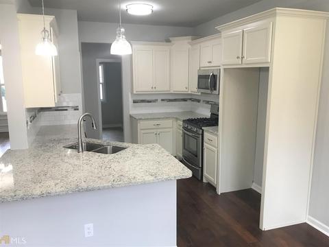 210 N Pointe Dr, Lagrange, GA 30241 photo 7