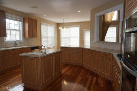 1504 Rolling Meadows Dr, Mcdonough, GA 30253 photo 4