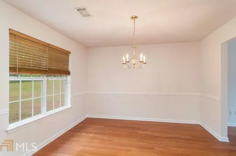 1064 Field Vw, Mcdonough, GA 30253 photo 9