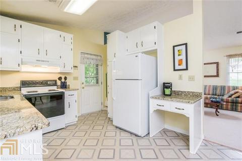3914 Pine Needle Dr, Duluth, GA 30096 photo 10