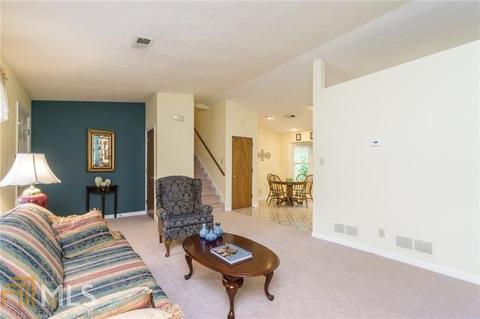 3914 Pine Needle Dr, Duluth, GA 30096 photo 6