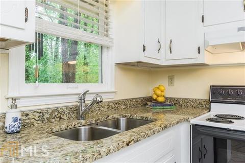3914 Pine Needle Dr, Duluth, GA 30096 photo 11