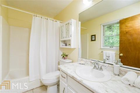 3914 Pine Needle Dr, Duluth, GA 30096 photo 15