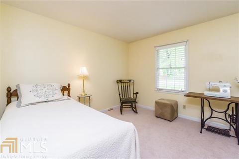 3914 Pine Needle Dr, Duluth, GA 30096 photo 18