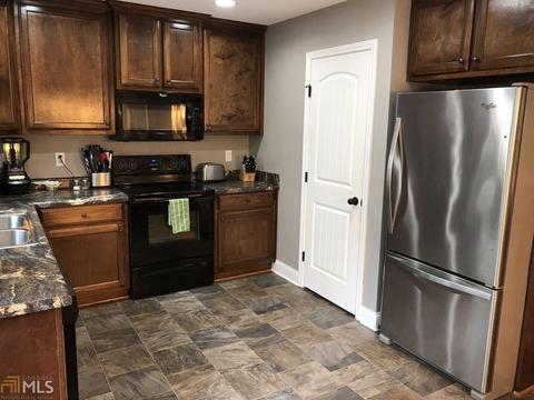 3306 Bluffton Dr, Gainesville, GA 30507 photo 7