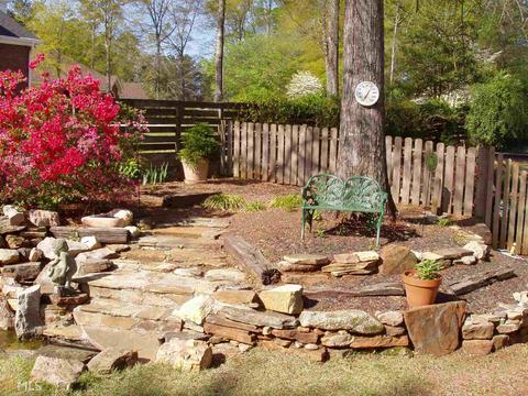 68 Concord Dr, Lagrange, GA 30240 photo 3