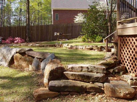 68 Concord Dr, Lagrange, GA 30240 photo 6