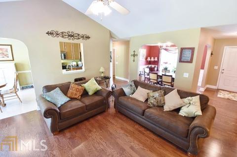 1040 Shelnutt Dr, Bishop, GA 30621 photo 9