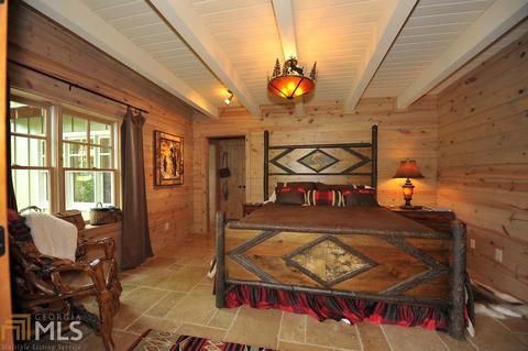 114 Austria Ln, Clarkesville, GA 30523 photo 9
