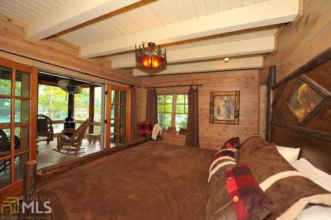 114 Austria Ln, Clarkesville, GA 30523 photo 8