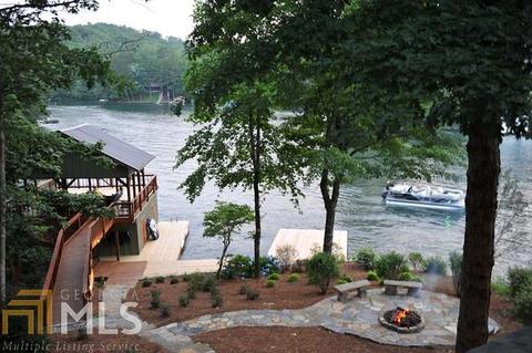 114 Austria Ln, Clarkesville, GA 30523 photo 2