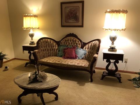 211 Orchard Rd, Rex, GA 30273 photo 8