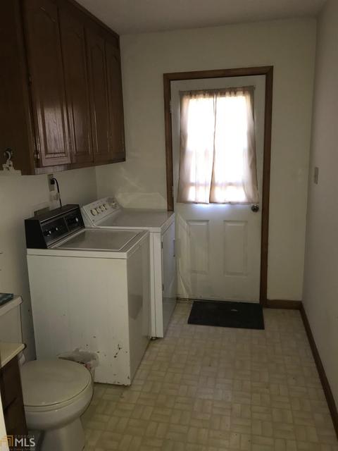 211 Orchard Rd, Rex, GA 30273 photo 22