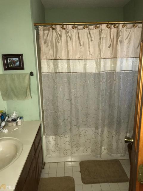 211 Orchard Rd, Rex, GA 30273 photo 18
