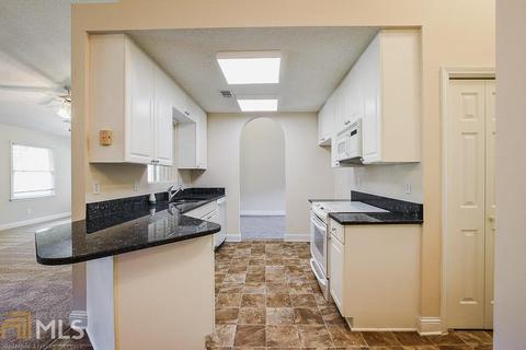 120 Lake Hampton Dr, Hampton, GA 30228 photo 9