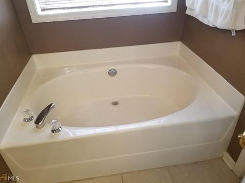 55 Winchester Dr, Covington, GA 30016 photo 12