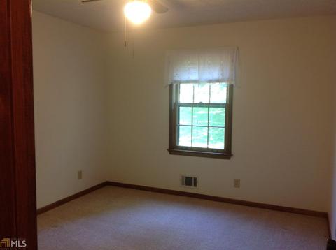 228 Farmbrook Pkwy, Stockbridge, GA 30281 photo 11
