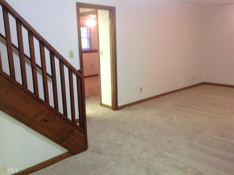 228 Farmbrook Pkwy, Stockbridge, GA 30281 photo 15