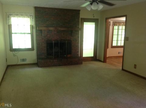 228 Farmbrook Pkwy, Stockbridge, GA 30281 photo 3