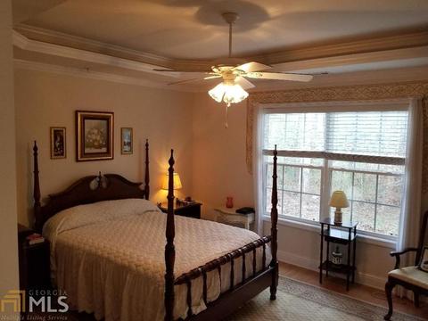 10112 Malcolm Ct, Covington, GA 30014 photo 3