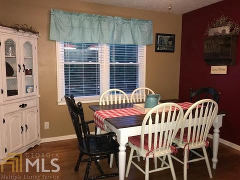 1070 River Bluff Dr, Winder, GA 30680 photo 14