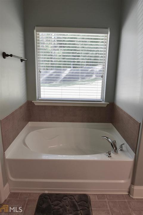 129 White Oak, Jackson, GA 30233 photo 11