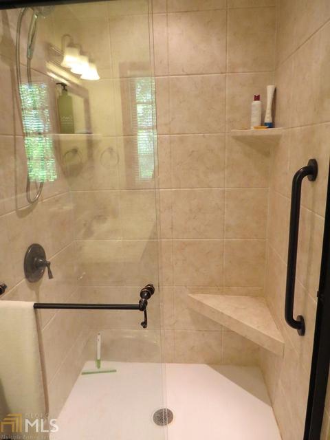 1 Stonewood Forest Rd, Toccoa, GA 30577 photo 18