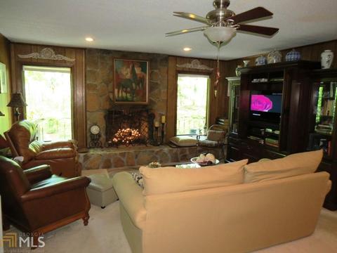 1 Stonewood Forest Rd, Toccoa, GA 30577 photo 6