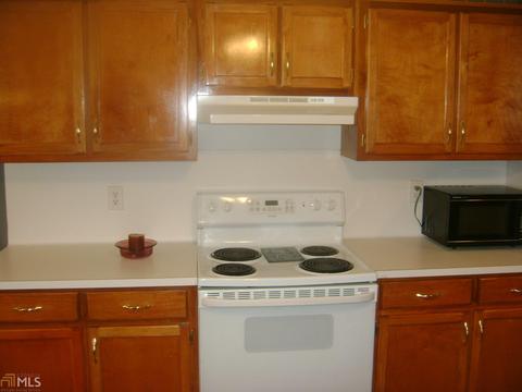 185 Dove Pt, Covington, GA 30016 photo 4