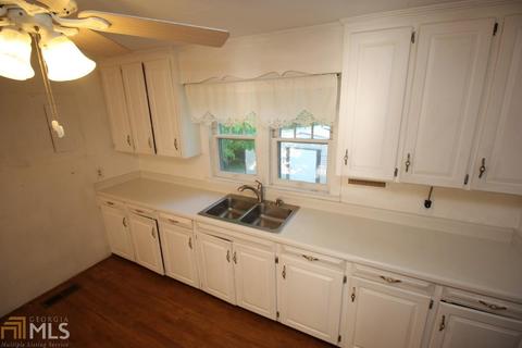 116 E Meadow Way Dr, Lagrange, GA 30240 photo 4