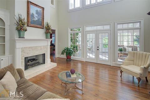 5880 Ettington Dr, Suwanee, GA 30024 photo 6