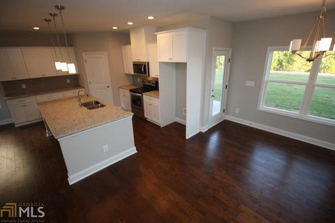 384 Linman Dr, Lagrange, GA 30241 photo 4