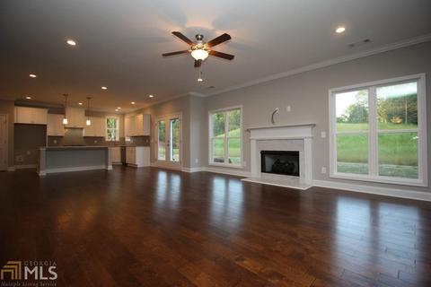 416 Lakeview Way, Lagrange, GA 30241 photo 2