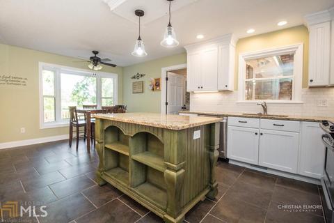 2024 Laurel Dr, Perry, GA 31069 photo 8