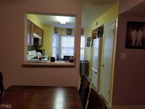 6443 Pinebark Way, Morrow, GA 30260 photo 2
